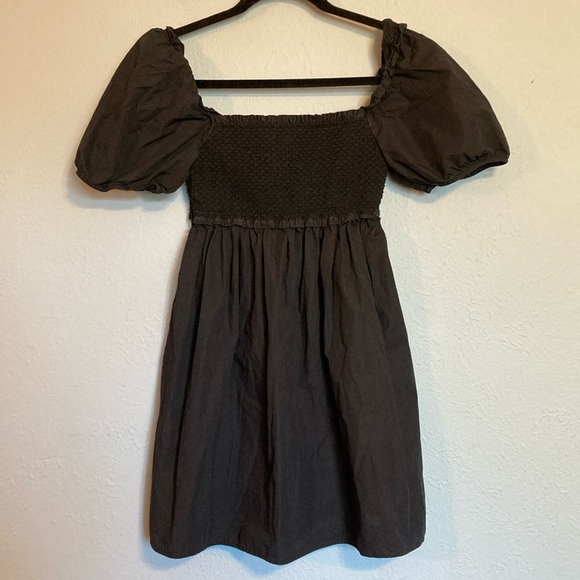Sunday Best Dresses & Skirts - Aritzia Sunday Best Womens Size M Black Smocked Mini Nap Dress Puffed Sleeves